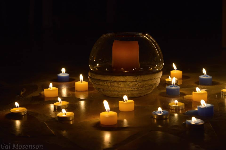 candles-in-misgav-by-gal-mosenson