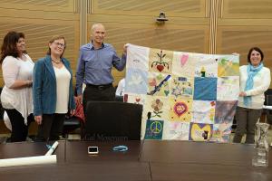 quilt knesset omer bar lev